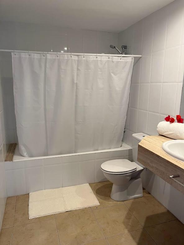 Prope Mare Apartamentos Кала Миллор Экстерьер фото