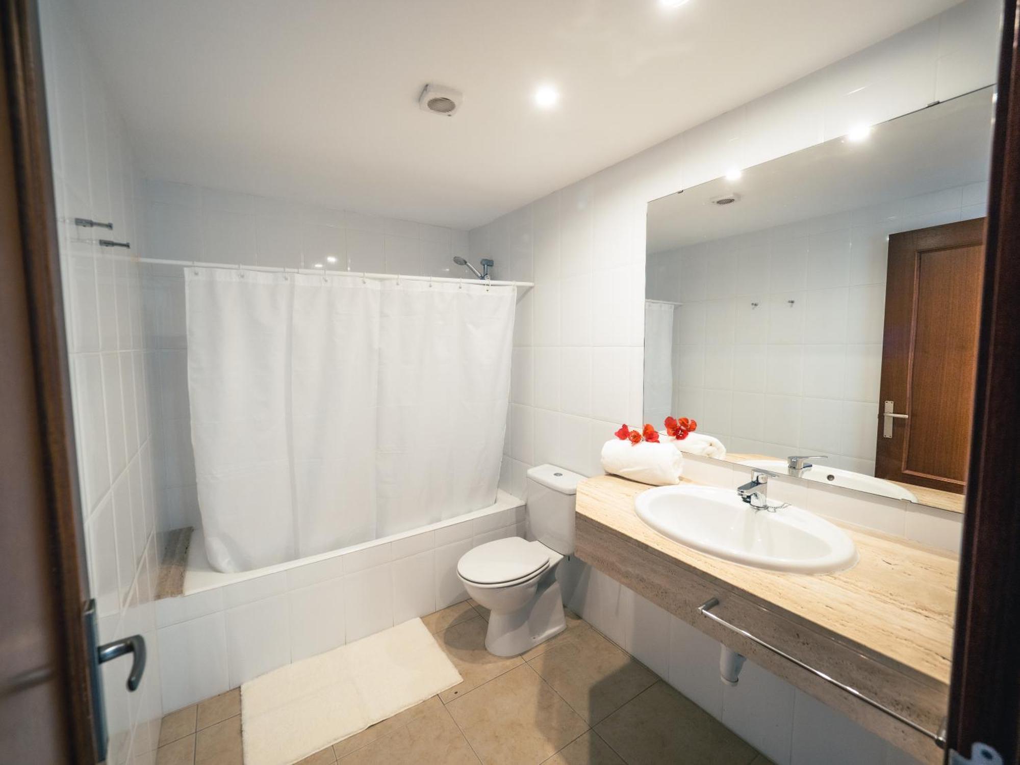Prope Mare Apartamentos Кала Миллор Экстерьер фото